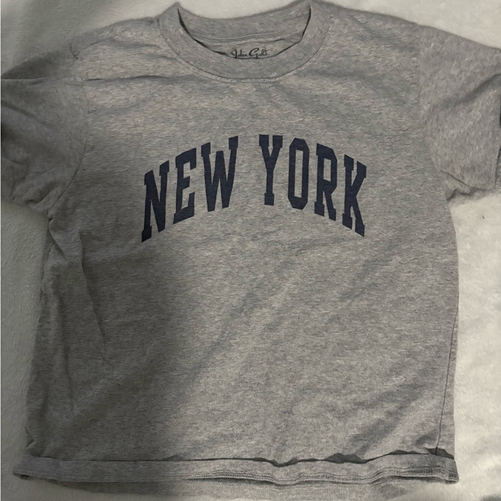Brandy Melville Gray New York T-Shirt